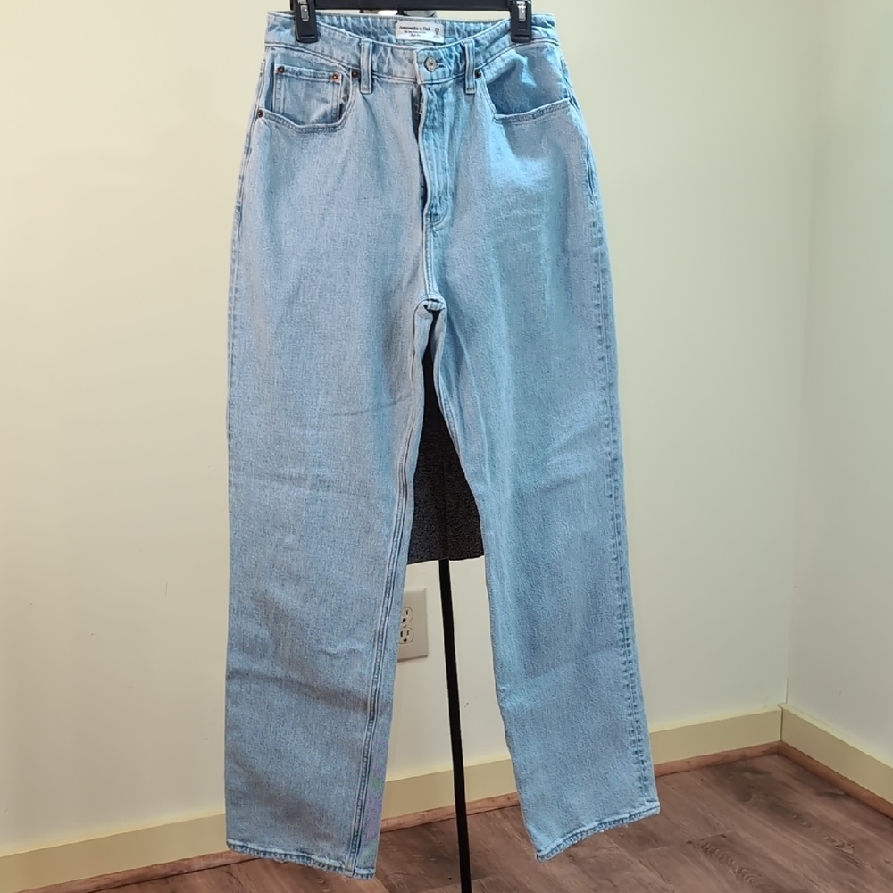 Host Pick 😊 Abercrombie & Fitch High Waist Jeans